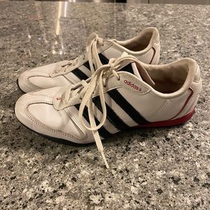 Adidas Sneakers